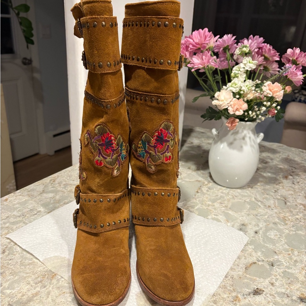 Frye Naomi Embroidered Suede Mid-Calf Boots in Chestnut Size 9